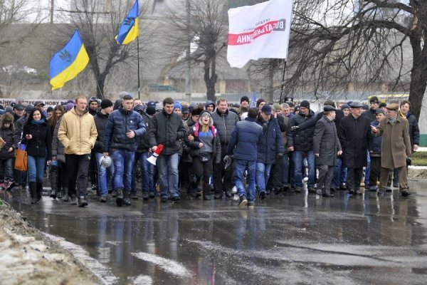 Луцьк. Віче і марш Майдану. ФОТО