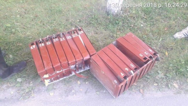 У Луцьку зловили наркомана з краденими поштовими скриньками. ФОТО