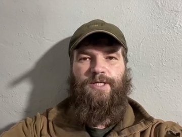 «Азов», який боронить Маріуполь, у Великдень звернувся до всього світу