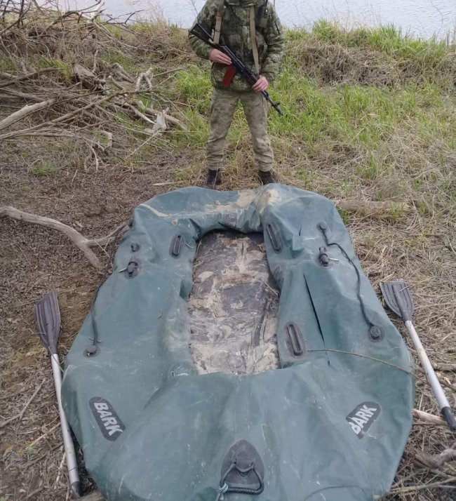 На Волині прикордонники зі стріляниною затримували контрабандистів. ФОТО