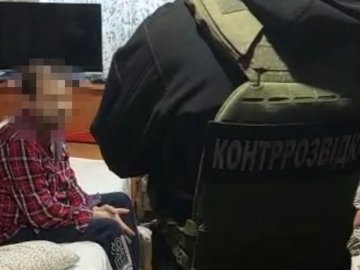 СБУ затримала ворожого інформатора, який фіксував наслідки ракетного удару по багатоповерхівці в Запоріжжі