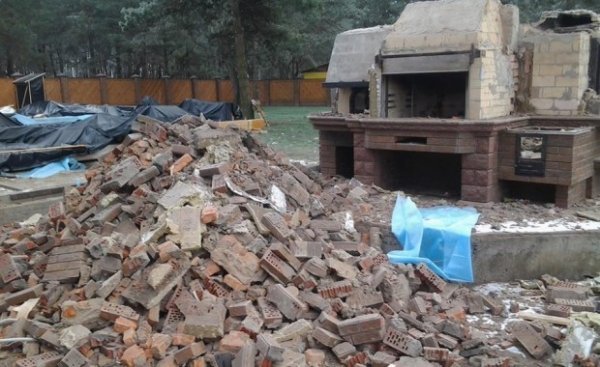 Від «Волинського Межигір’я» майже нічого не лишилося. ФОТО