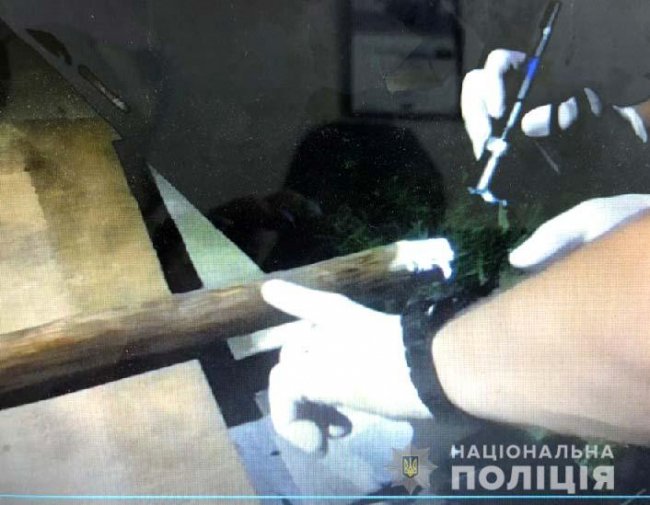 На Рівненщині чоловік побив дружину до смерті дерев'яною палицею. ФОТО
