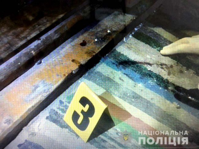 На Рівненщині чоловік побив дружину до смерті дерев'яною палицею. ФОТО