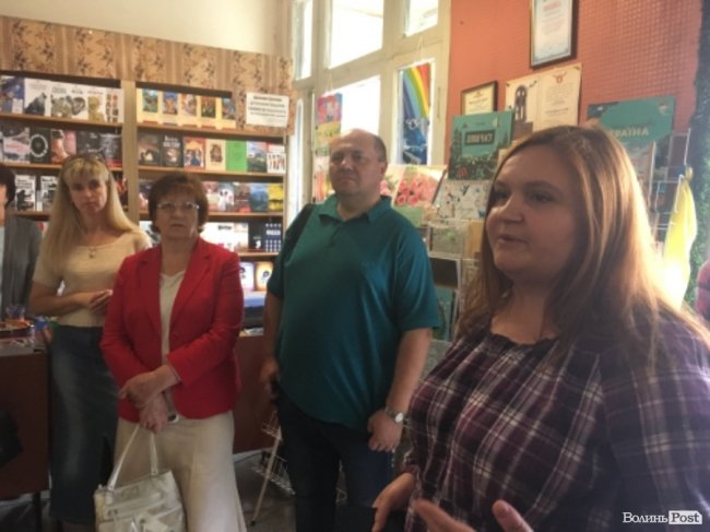 Захистіть нашу книгарню: у Луцьку просять зберегти «Освіту» 