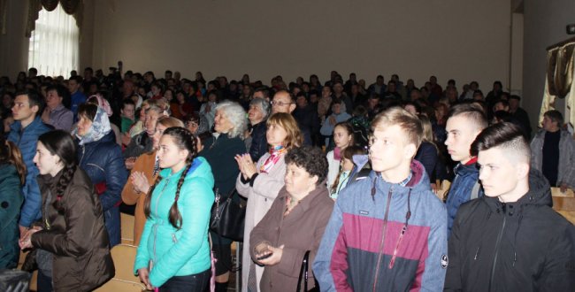 На Волині артисти ЗСУ дали концерт разом з фіналісткою «Голос. Діти-3». ФОТО