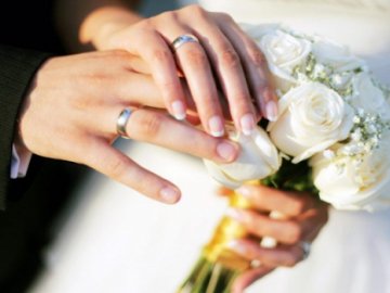 Повідомили, скільки цьогоріч пар з Волині скористались послугою «Шлюб за добу»