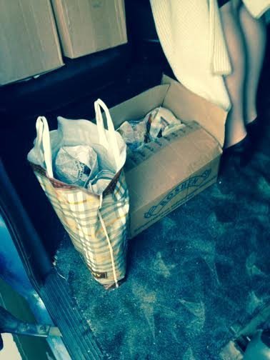 Директор Маневицької школи передав бійцям допомогу. ФОТО