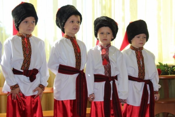 Вихованців луцького садочка №7 посвятили в козачата. ФОТО