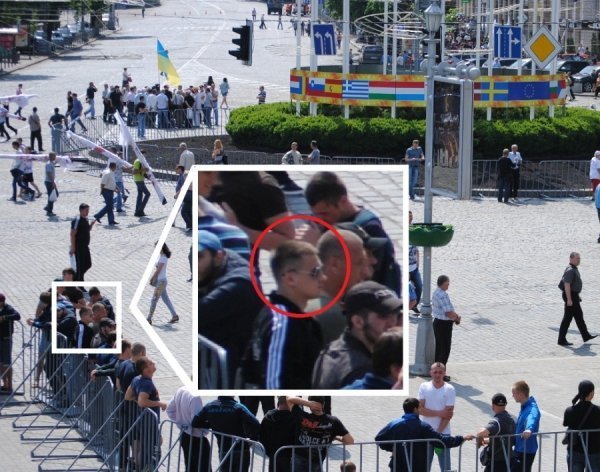 Волинський журналіст «попалив» Вадіка-Румина на мітингу регіоналів. ФОТО