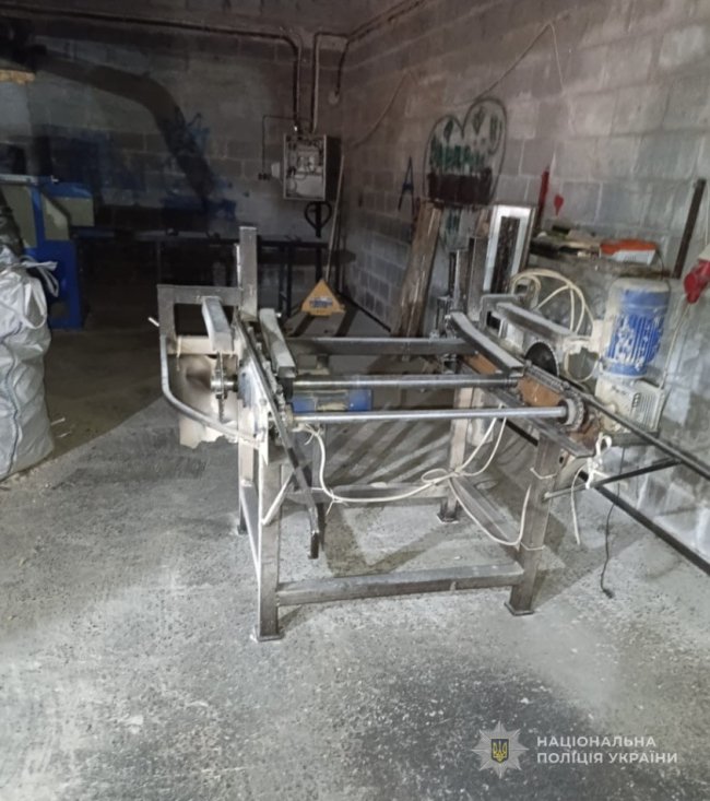 На Волині троє чоловіків вирубували ліс та продавали його