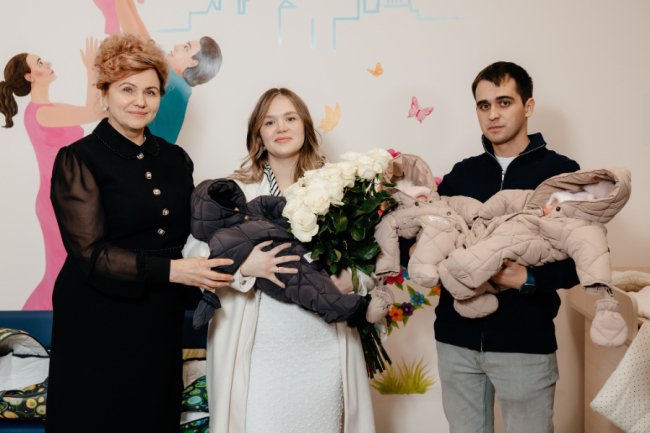 У подружжя з Волині народилася трійня. ФОТО