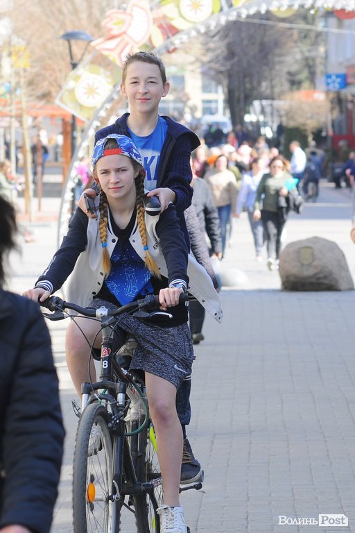 Весняне перевтілення лучан. ФОТО