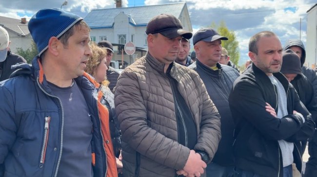 Протести шахтарів на Волині: люди не пускають на роботу нового керівника «Волиньвугілля»