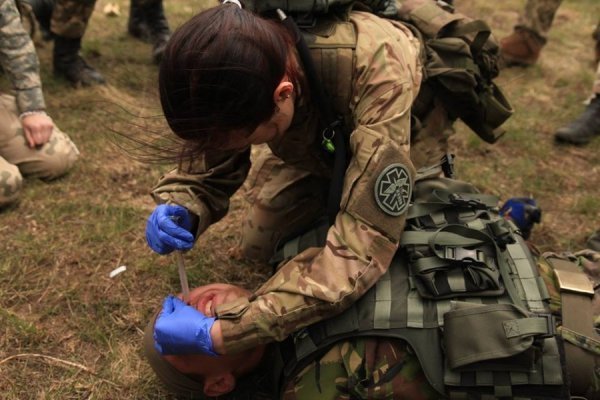 Луцькі волонтери разом із польськими медиками повернулися із зони АТО. ФОТО