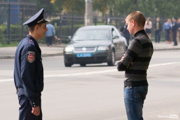 Янукович у Луцьку: засилля міліції і величезні затори. ФОТО