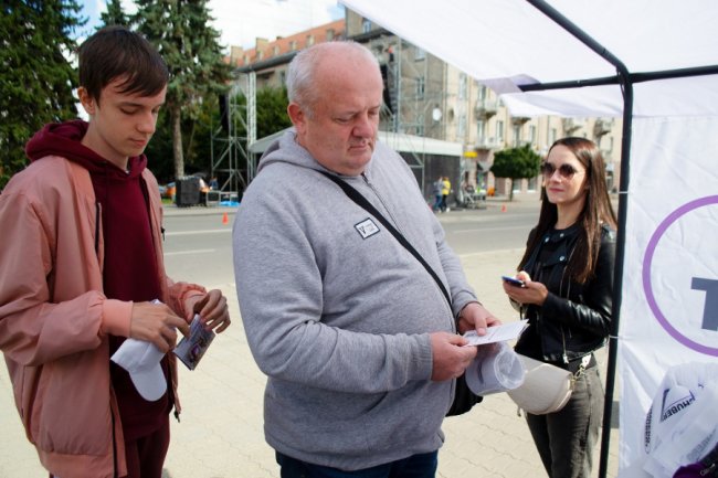 Геннадій Тарасюк з сином