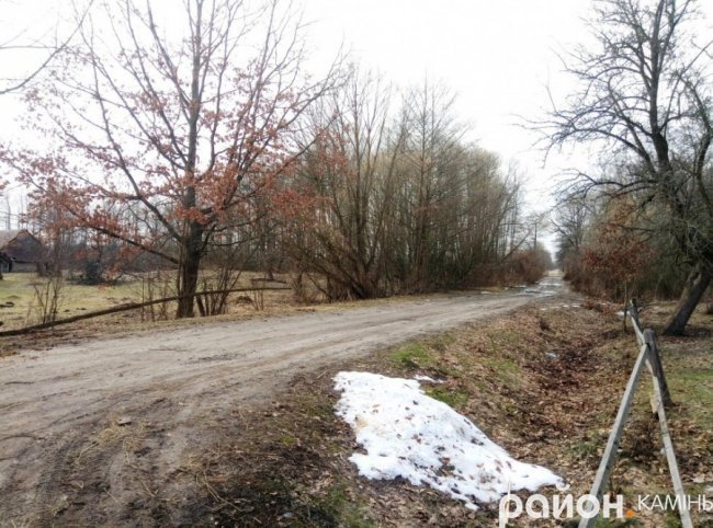 Волинська глибинка: лікуватися селяни ходять «через 3 мости»