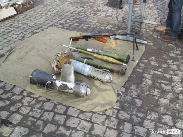 У Луцьку фірма замість новорічного корпоративу збирає гроші на АТО. ФОТО 