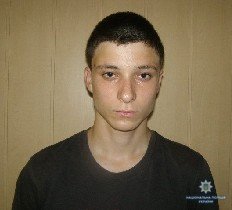 У Луцьку розшукують 26-річного грабіжника. ФОТО