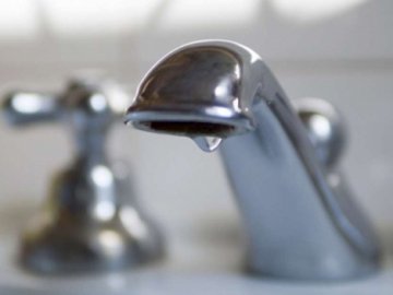 Ковельська вулиця знову залишилася без води