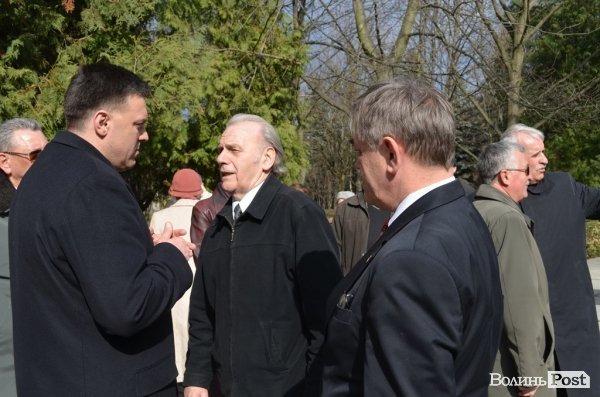 У Луцьку назви спалених сіл Холмщини викарбують у камінні