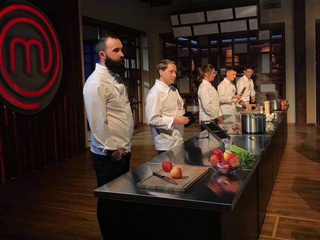 Волинянин, який став учасником шоу «Мастер Шеф», відверто розповів про «підводні камені» кулінарного проєкту 