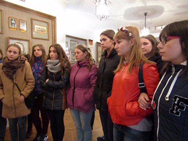 Діти з Донеччини побували в музеї Лесі Українки