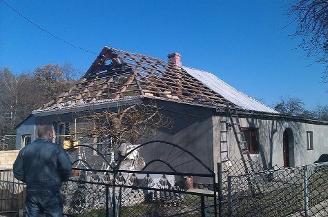 На Волині сім'ї загиблого бійця відремонтують дах будинку