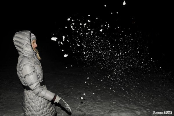 Сніг у Луцьку. ФОТО