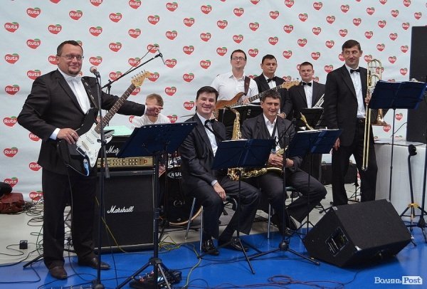 Як у Луцьку виготовляють туалетний папір. ФОТО