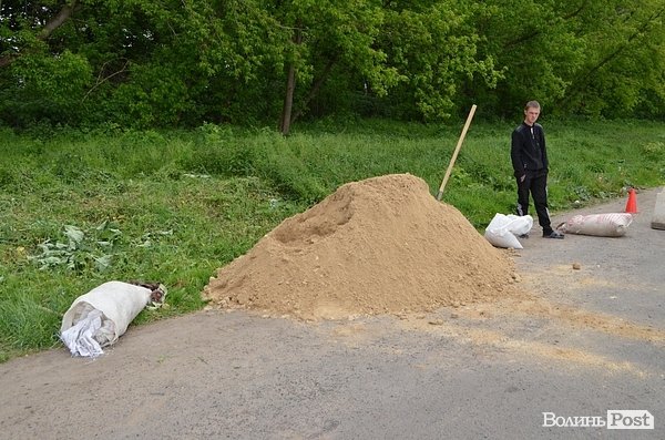 Волинь займає оборону: як працює блокпост. ФОТО