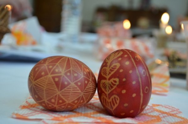 Як у Луцьку вчилися малювати волинські писанки. ФОТО