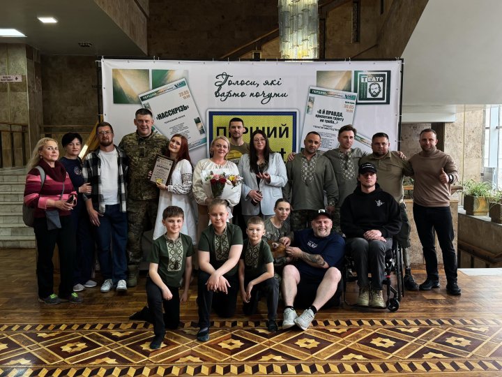 Сила театру: волинські артисти привезли у Хмельницький власний досвід війни, відтворений у виставі
