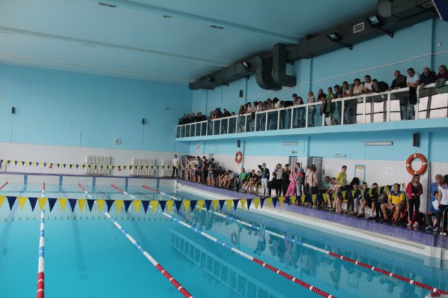 У Луцьку відбувся турнір з плавання пам’яті загиблого атовця. ФОТО