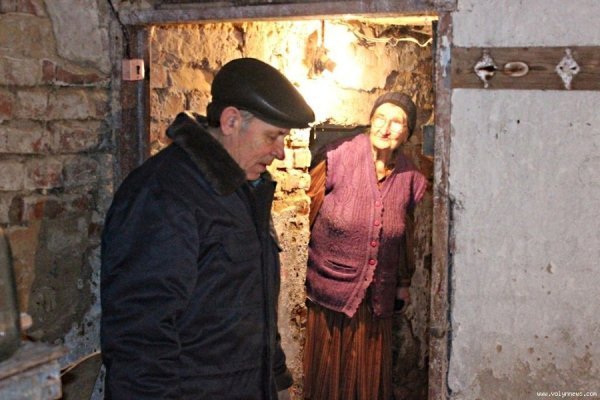 Будинок у центрі Луцька 50 років стоїть без ремонту, ‒ жителі. ФОТО