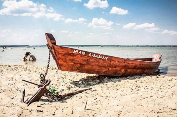 Бізнес по-шацьки. о.Світязь, Волинська область Липень, 2012