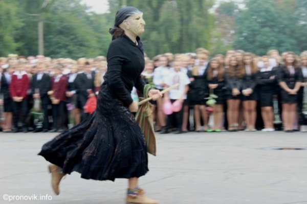 Перше вересня у Нововолинську. ФОТО