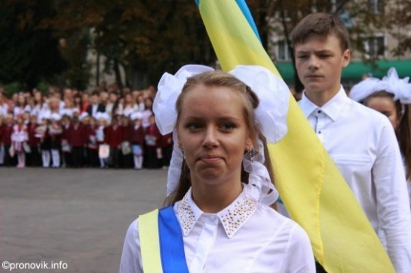 Перше вересня у Нововолинську. ФОТО