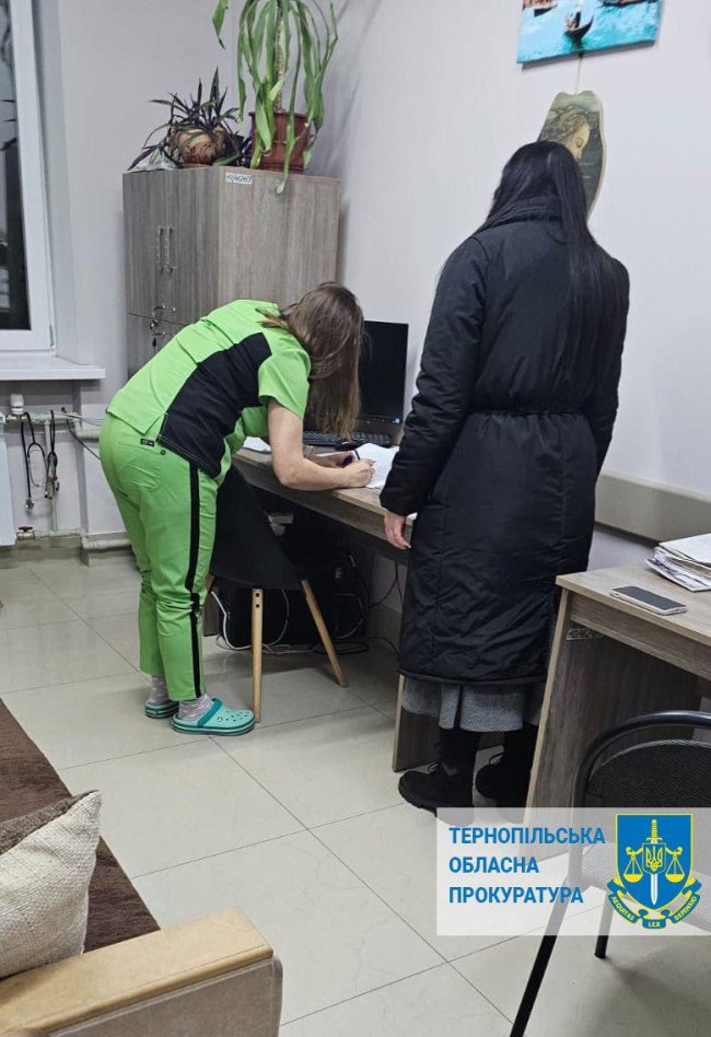 Повідомили про підозру стоматологині, на прийомі якої померла дитина