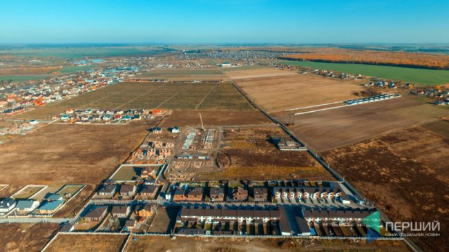 Під Луцьком можна придбати таунхауси з відтермінуванням на 3 роки. ФОТО*