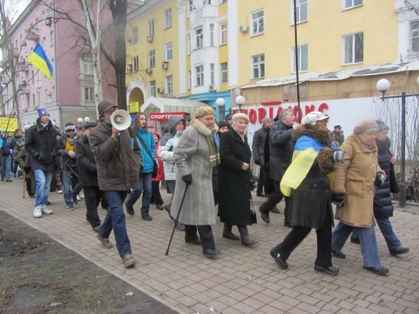 Марш Євромайданівців у Донецьку. ФОТО. ВІДЕО