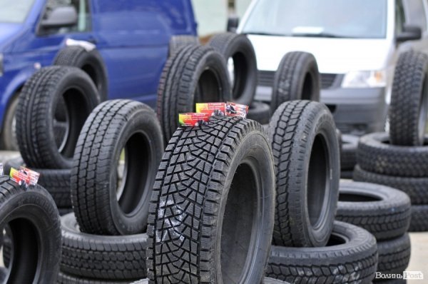 Луцький авторинок. БУДНІ МІСТА