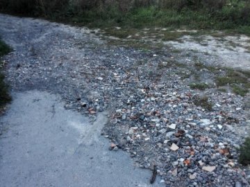 На луцькій вулиці – жахлива дорога. ФОТО