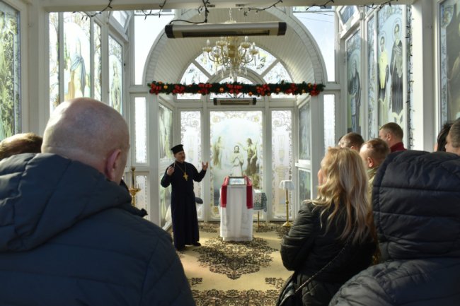 Для воїнів, які проходять реабілітацію, влаштували екскурсію Луцьком