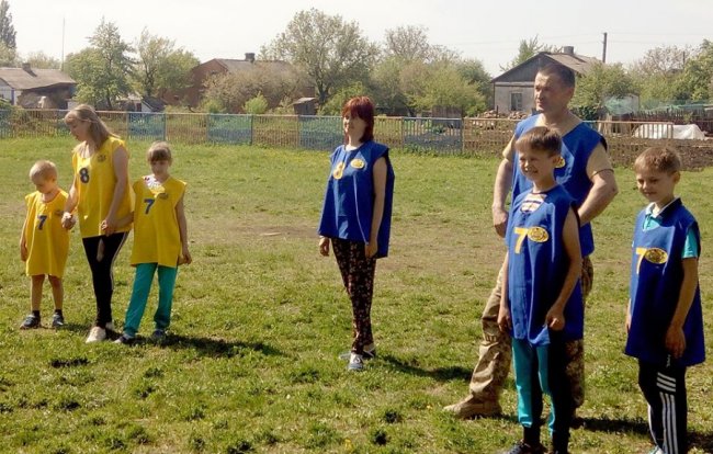 Волиняни організували День Матері на прифронтовій Луганщині. ФОТО