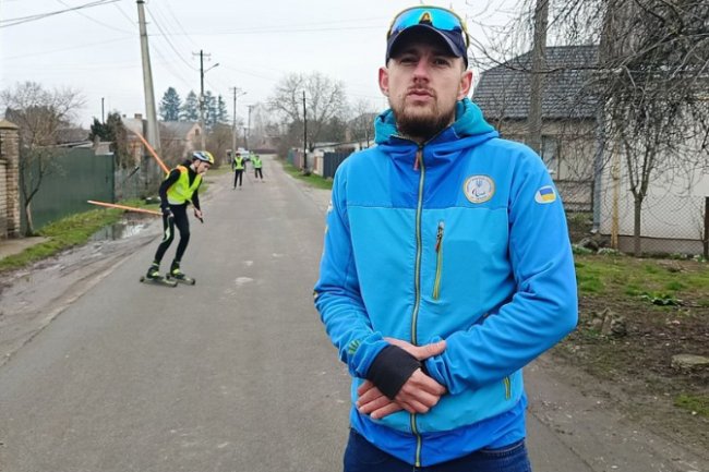 На Волині чемпіон з Харкова навчає дітей біатлону. ВІДЕО