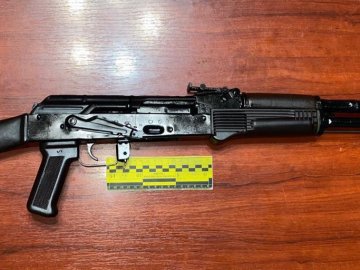 37-річний житель Херсона незаконно збув волинянину три автомати Калашникова