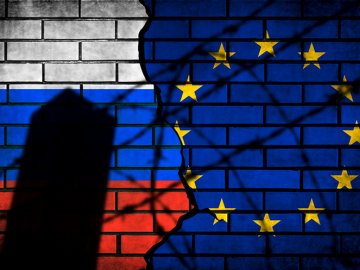 У Польщі закликають ЄС розірвати торговельні відносини з Росією 