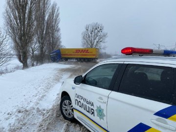 На Волині через аварію з вантажівкою – обмежений рух трасою. ОНОВЛЕНО